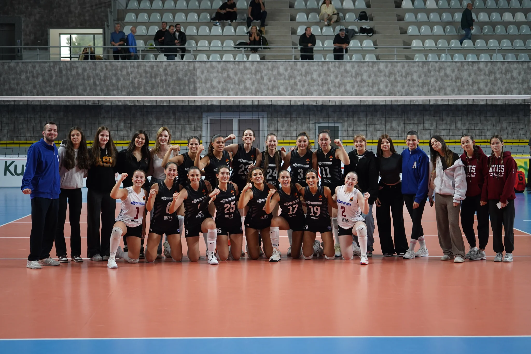 وورلد ميديسن تصبح الراعي الرسمي لفريق أتش سبور للكرة الطائرة للسيدات